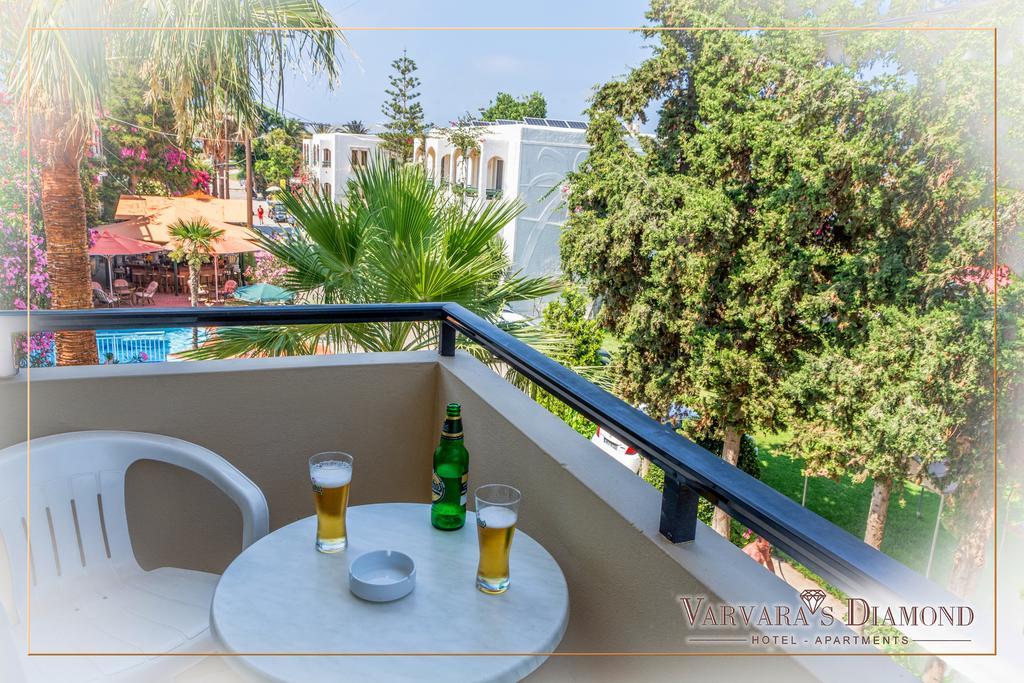 Varvaras Diamond Hotel Platanias Chambre photo