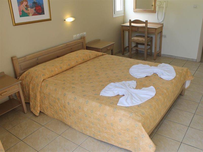 Varvaras Diamond Hotel Platanias Extérieur photo