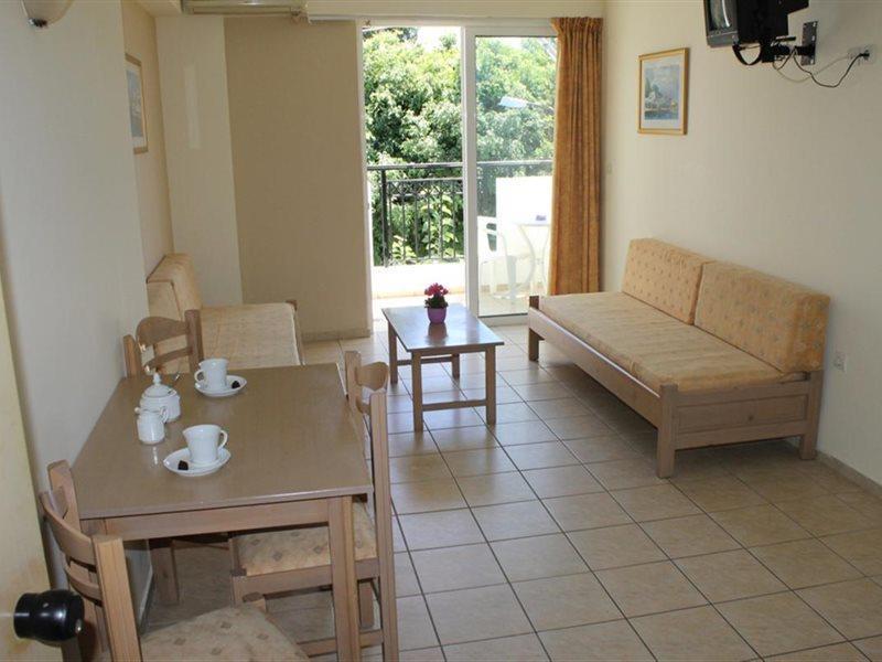 Varvaras Diamond Hotel Platanias Extérieur photo
